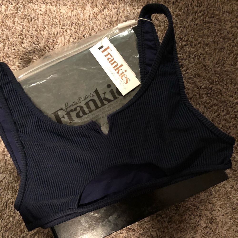 SOLD / Frankie’s COLE top, brand new, never worn!